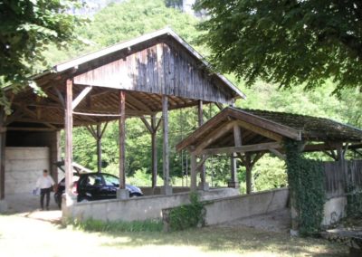 reconversion d’un bâtiment industriel bois en maison individuelle Serrières de Briord - 01470